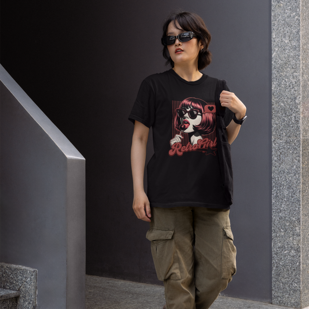 Retro Girl Kadın Tişört
