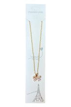 Zirkon Taş Detaylı Altın Renk Kelebek Kolye