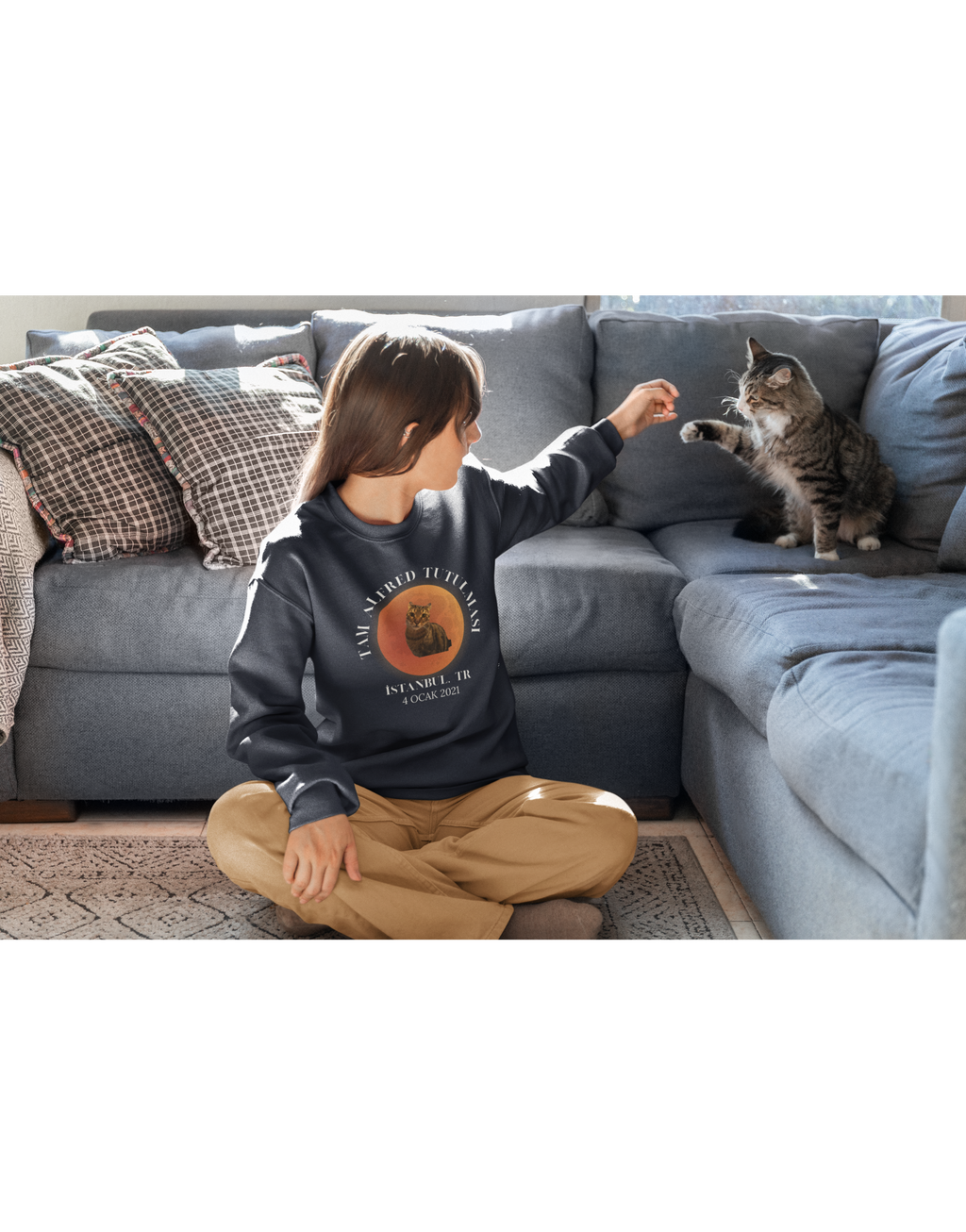 Evcil Hayvan Tutulması Sweatshirt