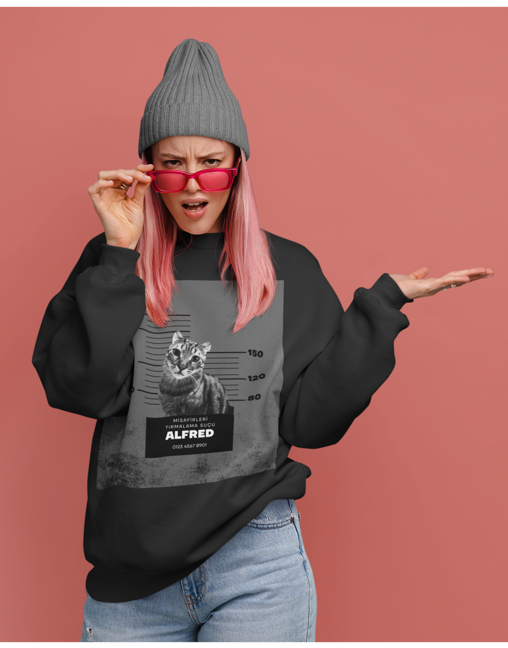 Özelleştirilebilir Evcil Hayvan Mugshot Sweatshirt